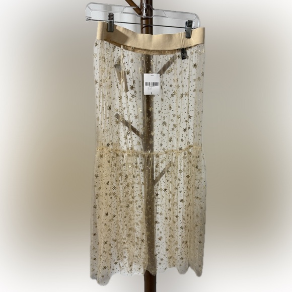 - Forever 21 sparkly holiday skirt. Nwt - Picture 1 of 12